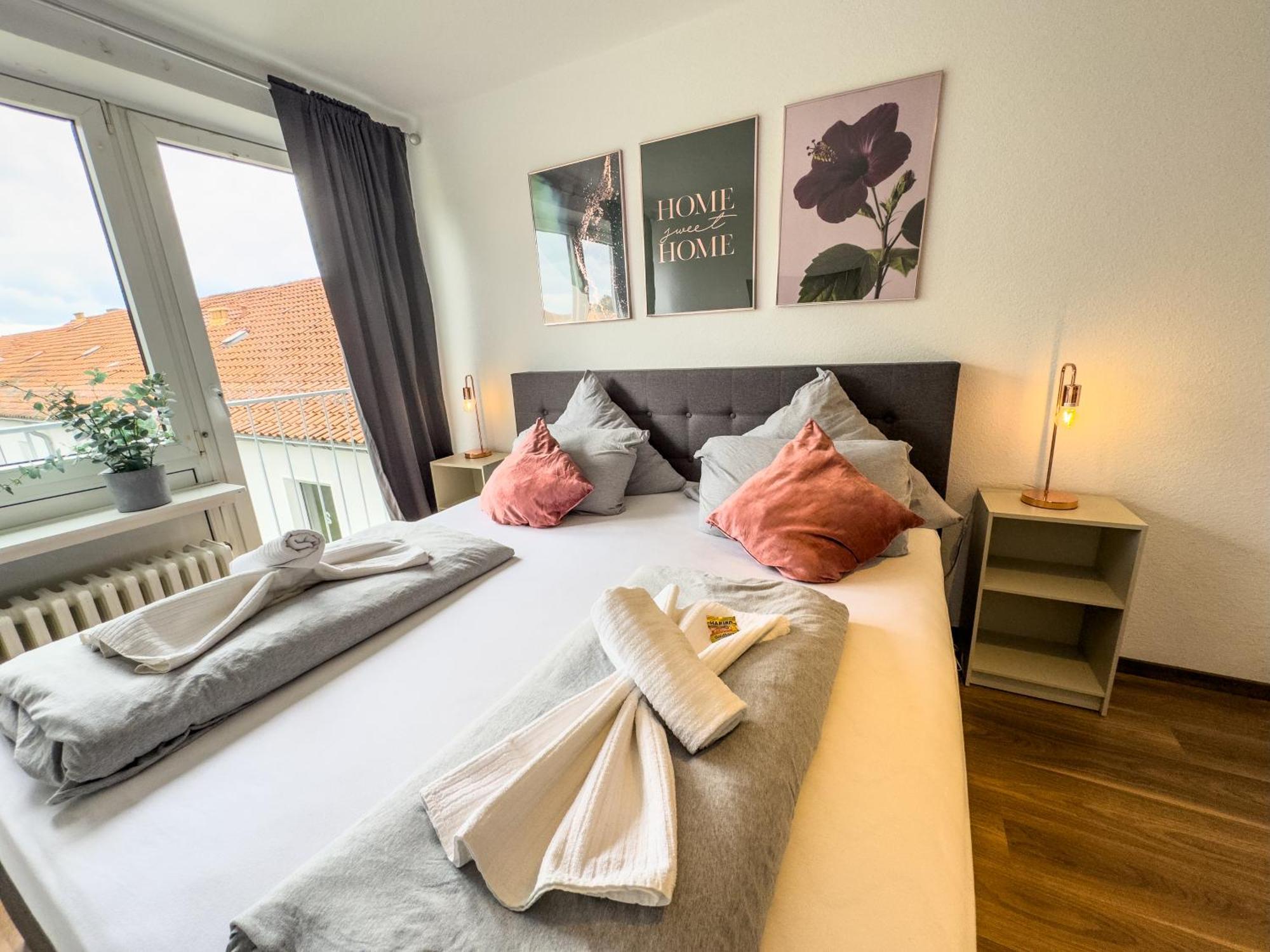 Apartment Fuer 3 Gaeste Kostenlose Parkplaetze Und Lift Hanóver Exterior foto